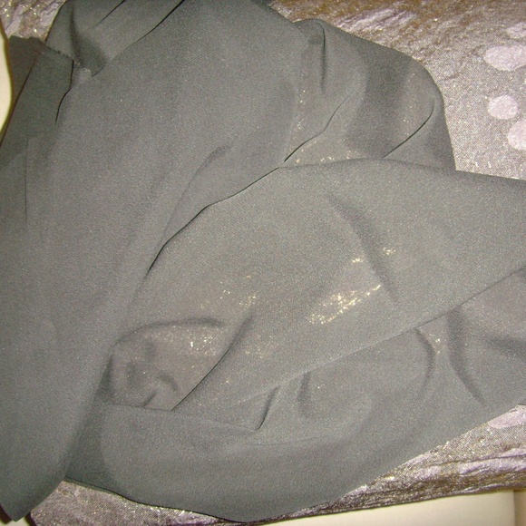 Pure Silk Chiffon Fabric in Gunmetal Gray (Deep Gray) - Picture 4 of 13